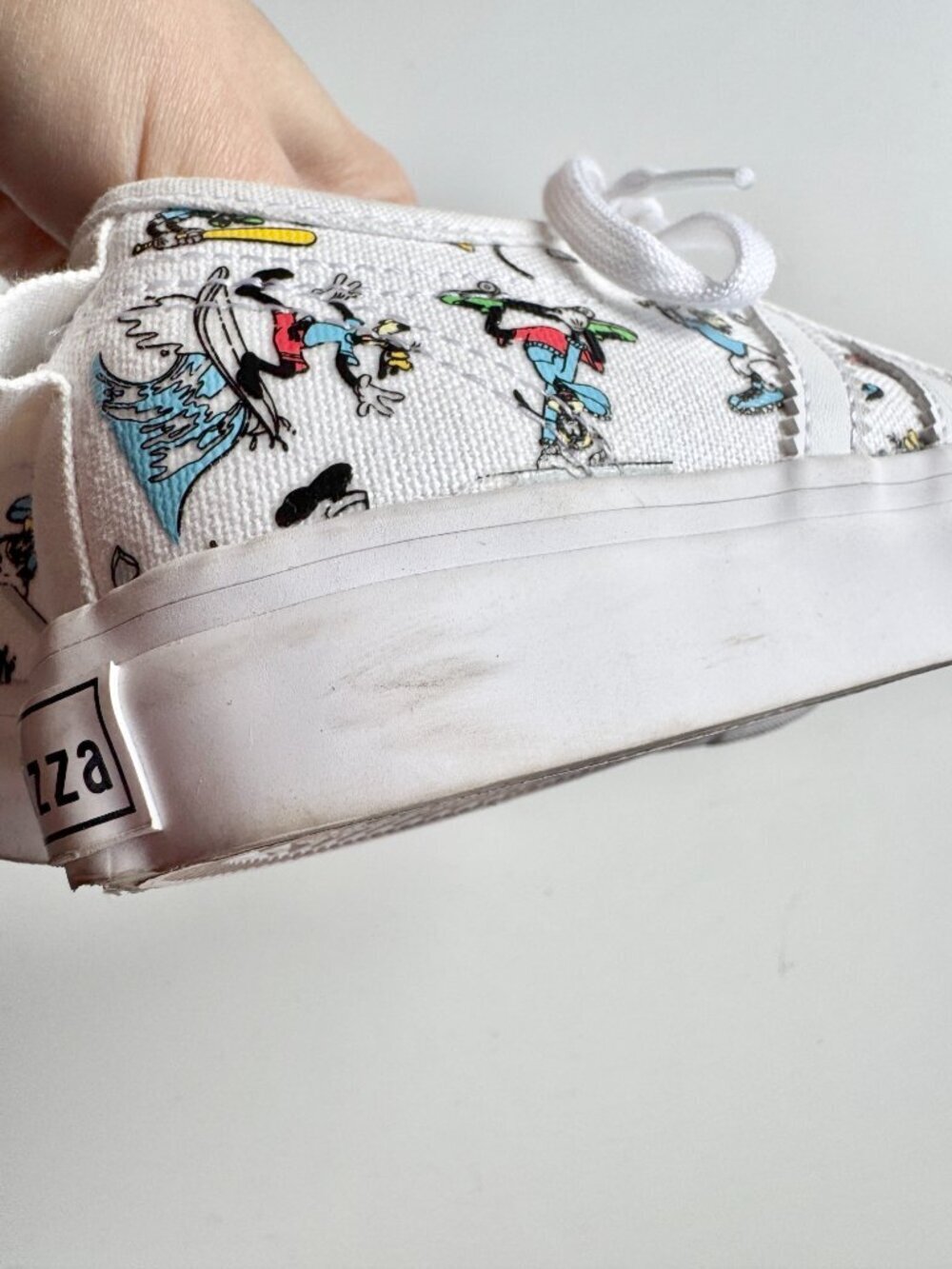 Kids' ADIDAS x DISNEY Nizza Goofy White Canvas Low Top Sneakers, Size 13 - Picture 4 of 15